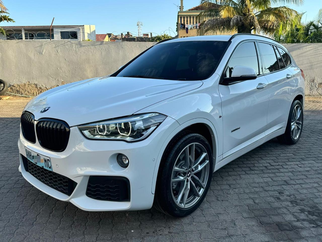 BMW X1 18D